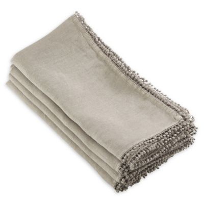 Saro Lifestyle Pompom Napkins In Natural (Set Of 4)