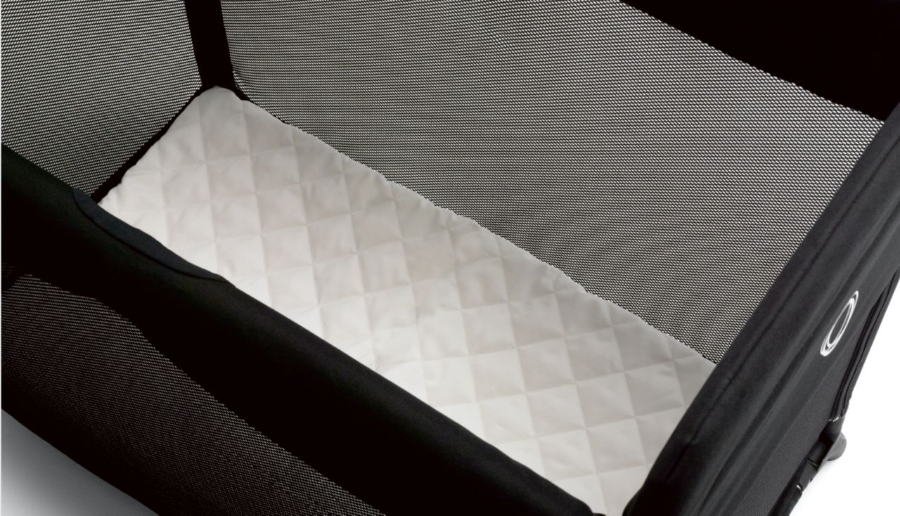 Built-in padded mattress