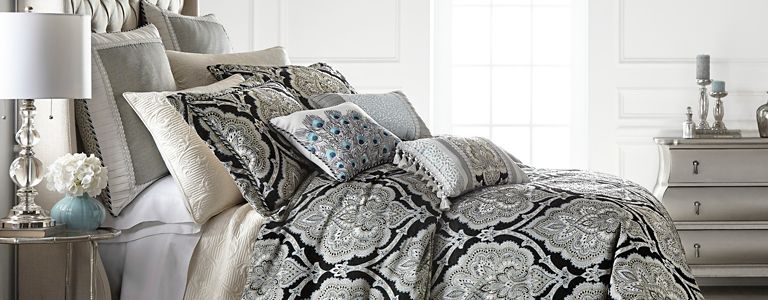 discontinued croscill bedding ensembles