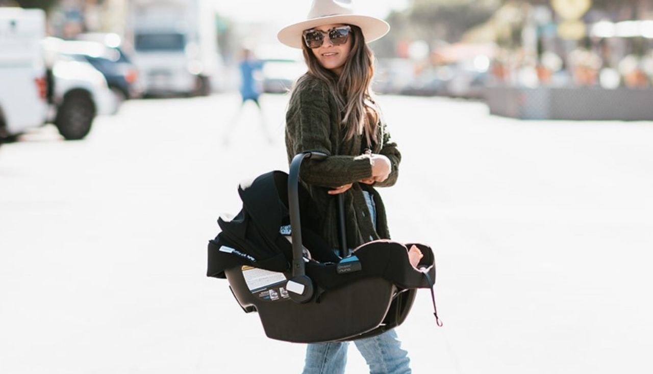 lightweight and easy to transport