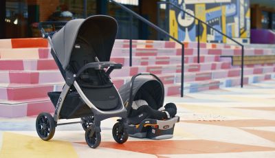 Chicco® Bravo® Trio Travel System 