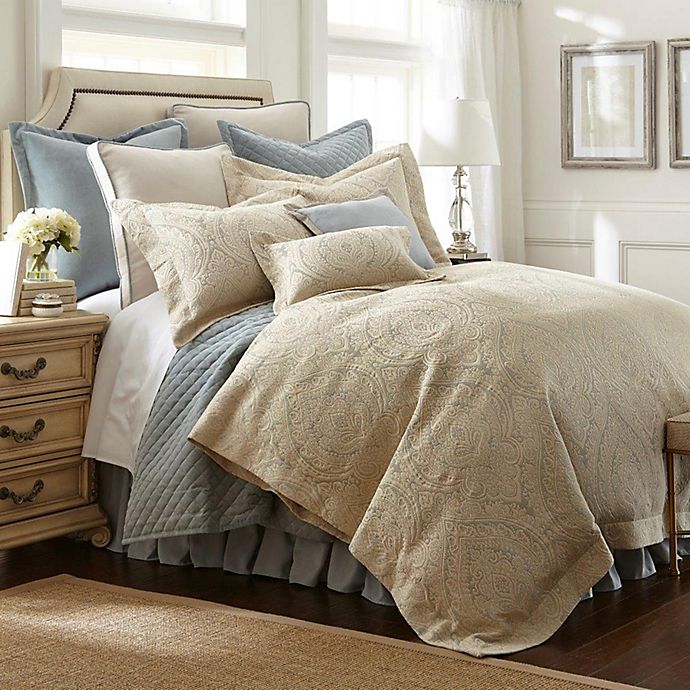 blue and beige bedding