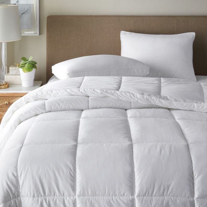 Canadian Living Lightweight Down Alternative Comforter Bed Bath