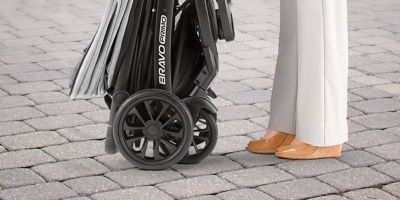 chicco bravo primo trio travel system alto