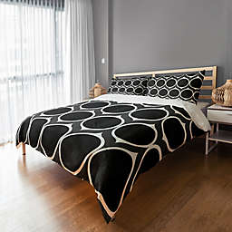 Designs Direct Geometric Queen Duvet Cover in Black/White