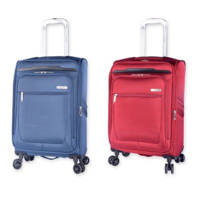 travelers club luggage carry on