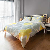 Sunny Quatrefoil Twin Duvet Cover in Grey/White/Yellow