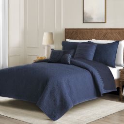 Washed Reversible Quilt Set