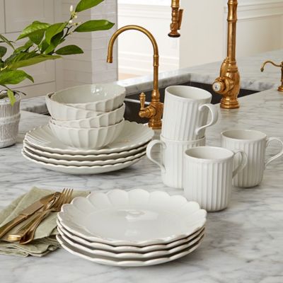 French Perle Scallop dinnerware