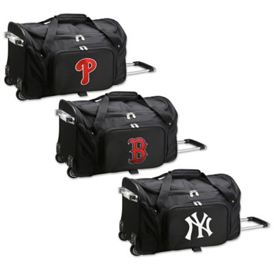 22 inch wheeled duffel bag