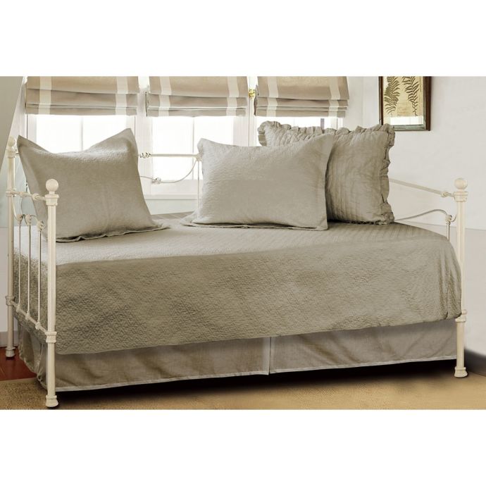 Vashon Daybed Quilt Set Bed Bath Beyond