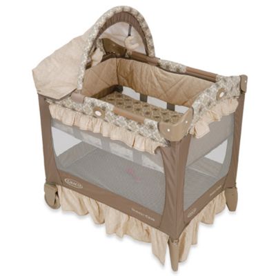 graco travel lite baby crib