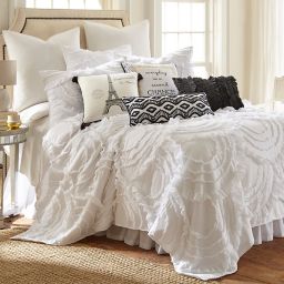 Levtex Home Allie Quilt Set in White