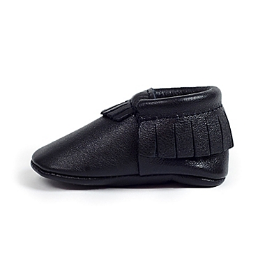 Freshly Picked Size 6-12M Moccasin in Ebony. View a larger version of this product image.
