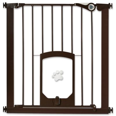 safety gate with pet door