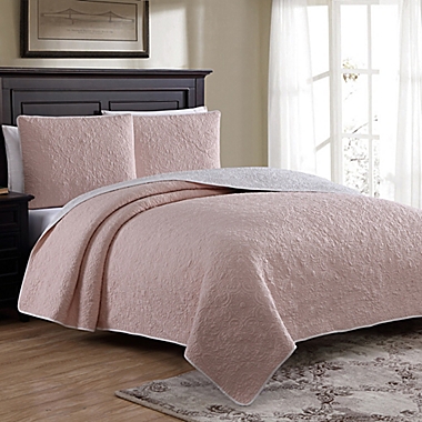 Estate Marseille King Quilt Set in Soft Pink. View a larger version of this product image.