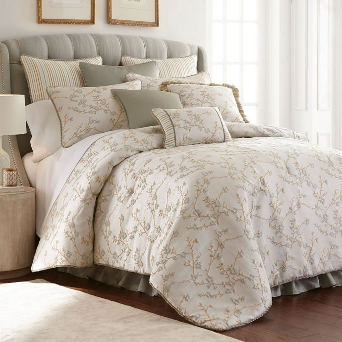 Austin Horn Classics Lexington Comforter Set | Bed Bath and Beyond Canada