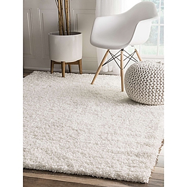nuLOOM Easy 4-Foot x 6-Foot Shag Area Rug in White. View a larger version of this product image.