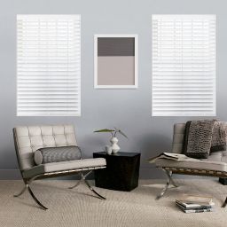 GLOWE   Custom Cordless Classic Wood Blinds