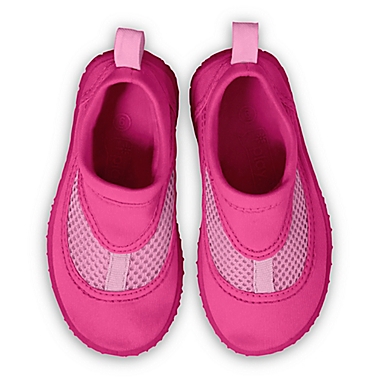 i play.&reg; by green sprouts&reg; Size 5 No-Slip Swim Shoe in Pink. View a larger version of this product image.