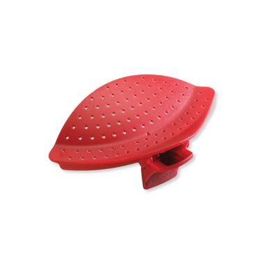 Chef&#39;s Planet&reg; Clip & Drain&trade; Strainer in Red. View a larger version of this product image.