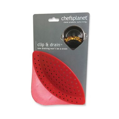 Chef&#39;s Planet&reg; Clip & Drain&trade; Strainer in Red. View a larger version of this product image.