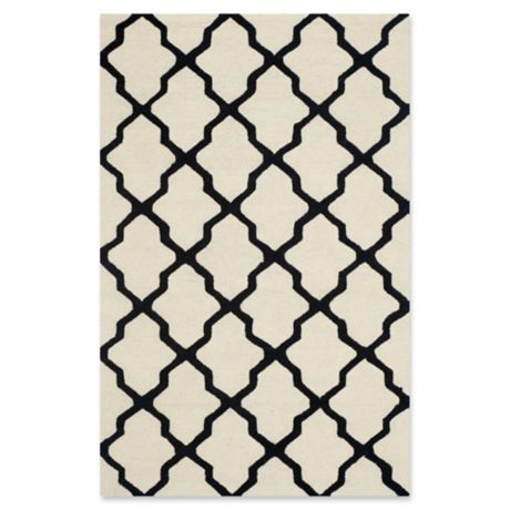 Safavieh Cambridge Quatrefoil Wool Rug | Bed Bath & Beyond