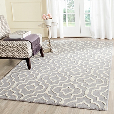 Safavieh Cambridge 3-Foot x 5-Foot Taylor Wool Rug in Silver/Ivory. View a larger version of this product image.