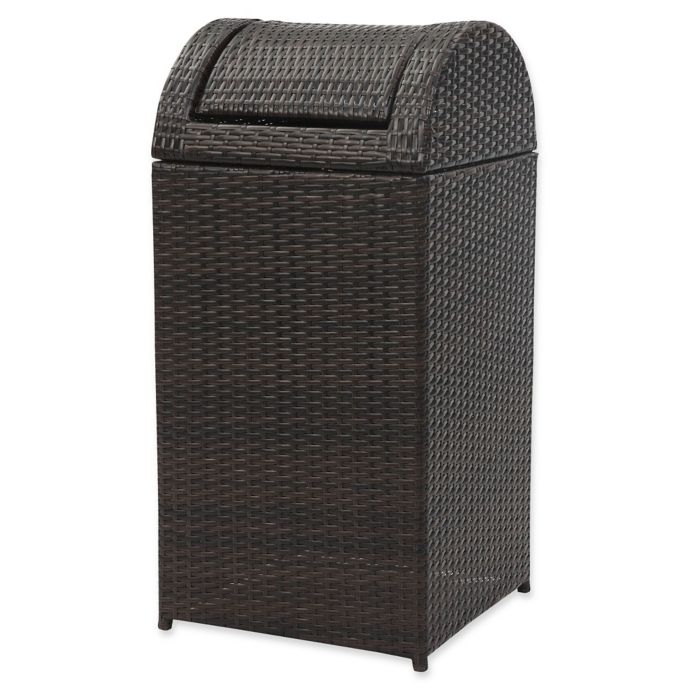 Safavieh Bishop Outdoor Wicker 18 5 Gallon Trash Bin In Brown