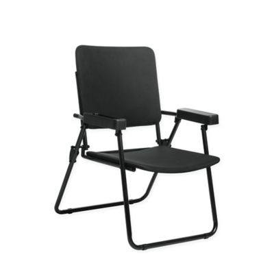 black foldable chairs