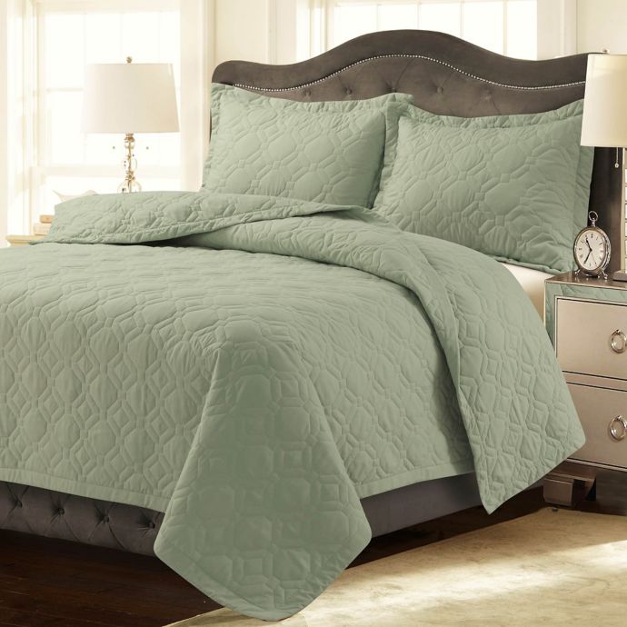 Tribeca Living Lyon 3Piece Quilt Set Bed Bath & Beyond