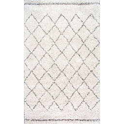 nuLOOM Vennie Shaggy 7-Foot 6-Inch x 9-Foot 6-Inch Area Rug in Natural