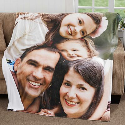 Picture Perfect 60-Inch x 80-Inch Fleece Throw Blanket