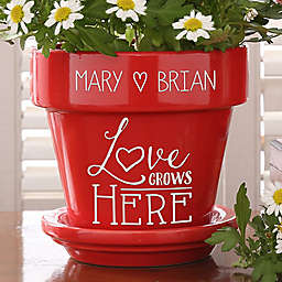 Love Grows Here Couples Flower Pot