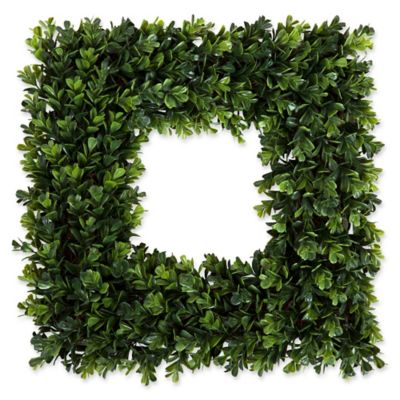 Pure Garden 16.5-Inch Square Boxwood Wreath