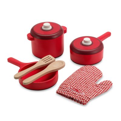 melissa and doug saucepan set