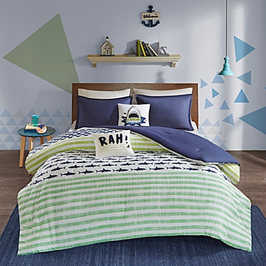 Urban Habitat Kids Finn 4-Piece Twin/Twin XL Comforter Set in Green/Navy. View a larger version of this product image.