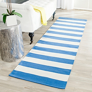 Safavieh Montauk 2&#39;3" x 7&#39; Saylor Rug in Blue. View a larger version of this product image.