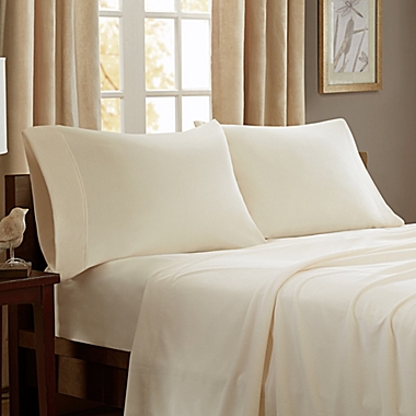 Peak Performance Knitted Microfleece Queen Sheet Set in Ivory. View a larger version of this product image.