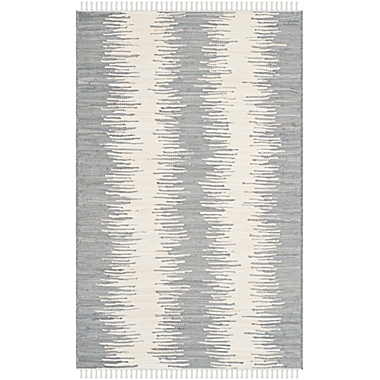 Safavieh Montauk 3&#39; x 5&#39; Ryder Rug in Grey. View a larger version of this product image.