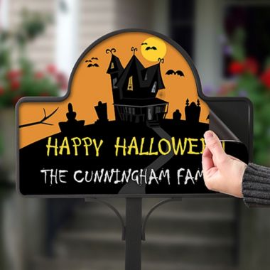 Haunted House Magnetic Garden Sign. View a larger version of this product image.