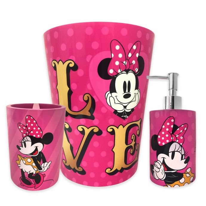 Minnie Mouse XOXO Bath Ensemble | Bed Bath & Beyond