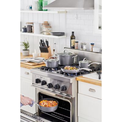 https://b3h2.scene7.com/is/image/BedBathandBeyond/1502_10pc_Alum_Ceramic_Cookware_0513_ecom