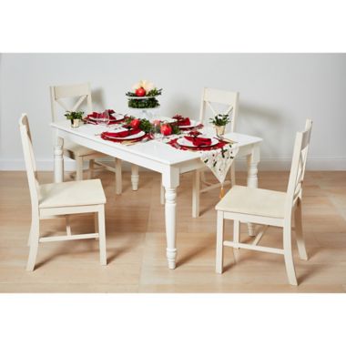 Poinsettia Cluster Placemat. View a larger version of this product image.