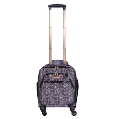 15 inch spinner luggage