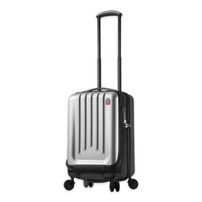 traveler space luggage