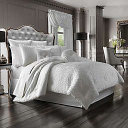 J. Queen New York Astoria 4-Piece King Comforter Set in White