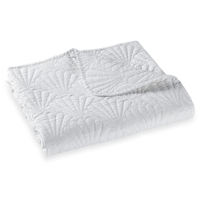 Allover Shells Quilted Throw Blanket in White Bed Bath and Beyond Canada