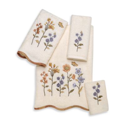 Country Floral Bath Towels in Ivory 