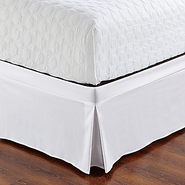 De Moocci Easy Wrap Tailored Twin Bed Skirt in White. View a larger version of this product image.